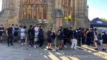 Crowds gather as chicken shop opens in eight days