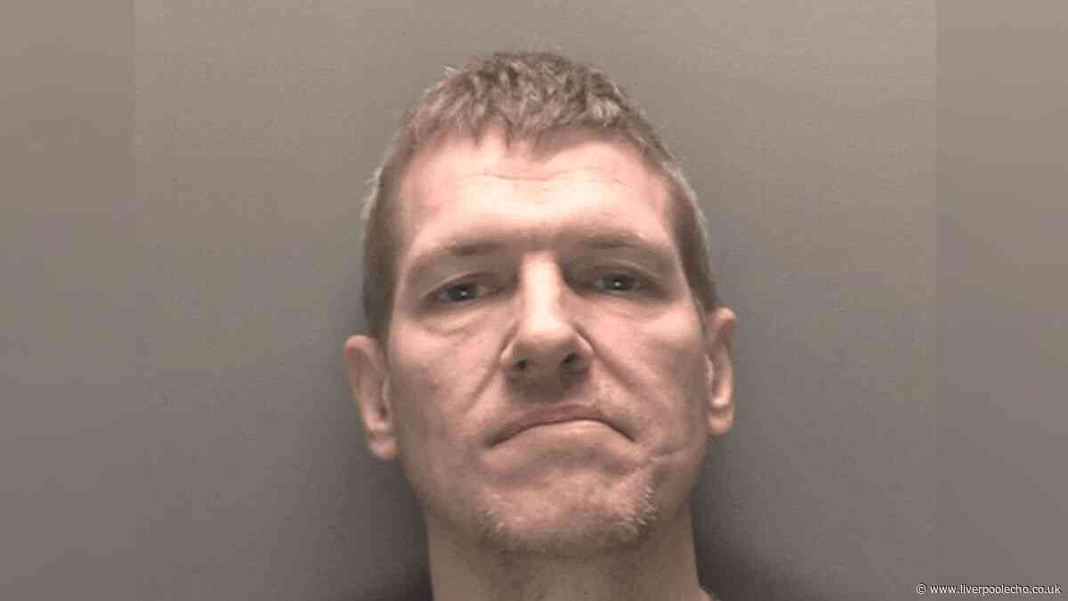 Huyton criminal who 'charged at man with hammer' escapes from prison