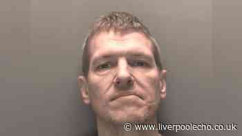Huyton criminal who 'charged at man with hammer' escapes from prison