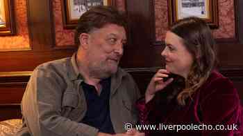 Coronation Street fans left open-mouthed as they spot EastEnders star