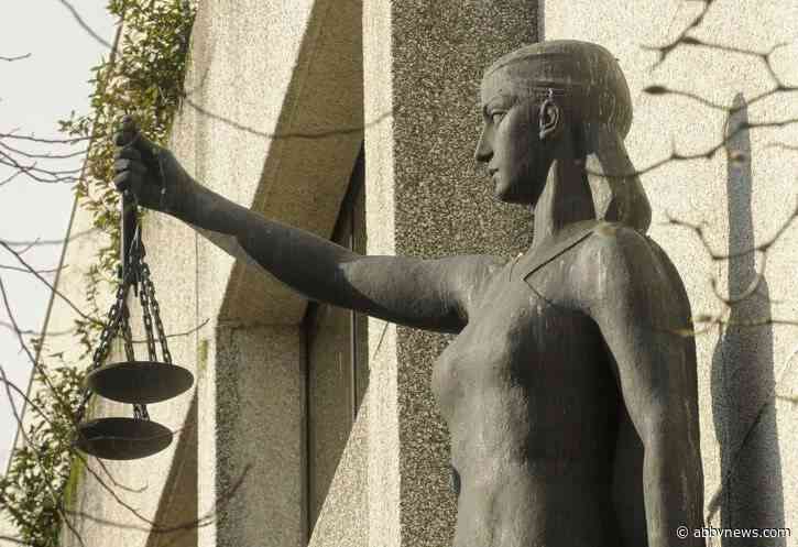 Fraudulently ‘buying’ Mercedes SUVs in Surrey, Richmond nets house arrest, curfew