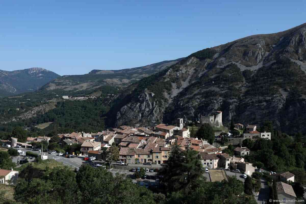 La seule opposante claque la porte du conseil municipal de cette commune près de Grasse