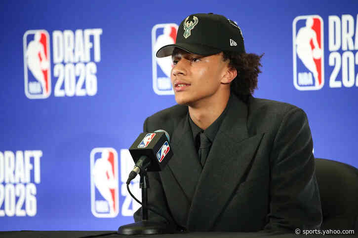 Details of Nate Ament’s rookie contract with the Milwaukee Bucks