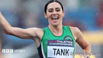 The England 10,000m runner buying her shoes on eBay
