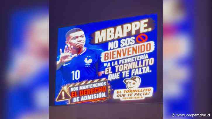 Ferretería paraguaya prohibió la entrada de Kylian Mbappé con vistoso cartel