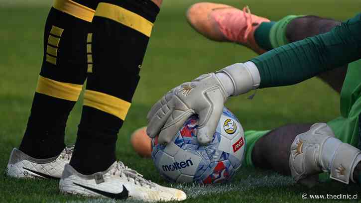 Futbolistas extranjeros sin permiso de trabajo en Chile: estos son los 36 clubes contra los que el Servicio Nacional de Migraciones anunció proceso sancionatorio