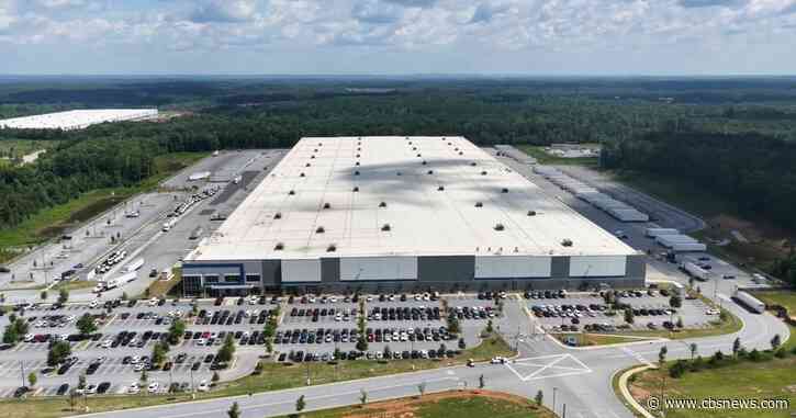 Postal union calls for more action after employee deaths at Atlanta USPS mail distribution center