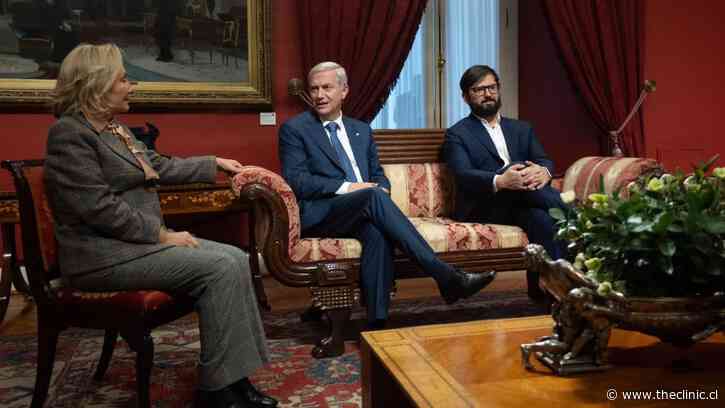 El “déjà vu” de Boric, el activo rol de la primera dama y una visita guiada con un historiador: lo que dejó el encuentro entre Kast y los expresidentes