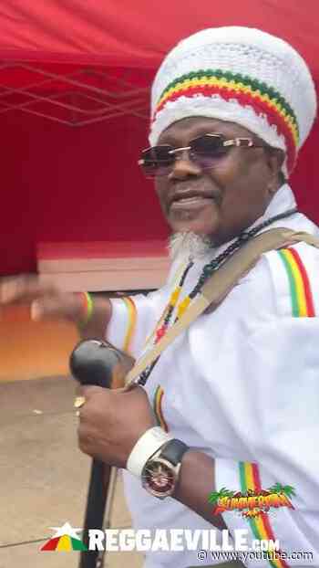 This is how LUCIANO THE MESSENJAH makes his way to the stage 💚💛❤️ BACKSTAGE VIBES @ SUMMERJAM 2026 🔥