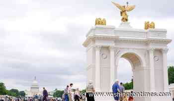Trump triumphal arch wins early approval from National Capital Planning Commission