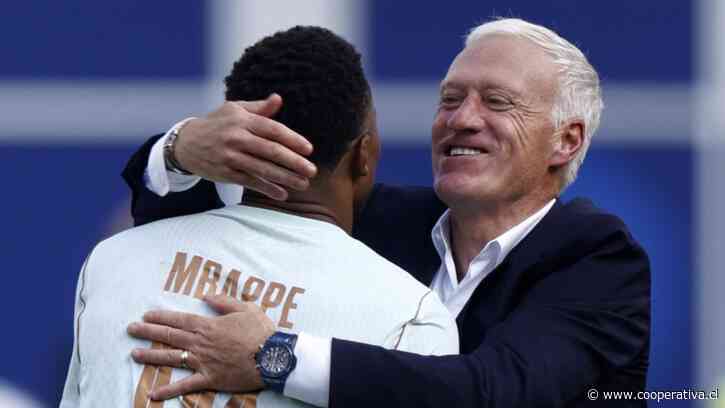 Deschamps: "Muchos piensan que Mbappé es un dictador, pero es un capitán ejemplar"