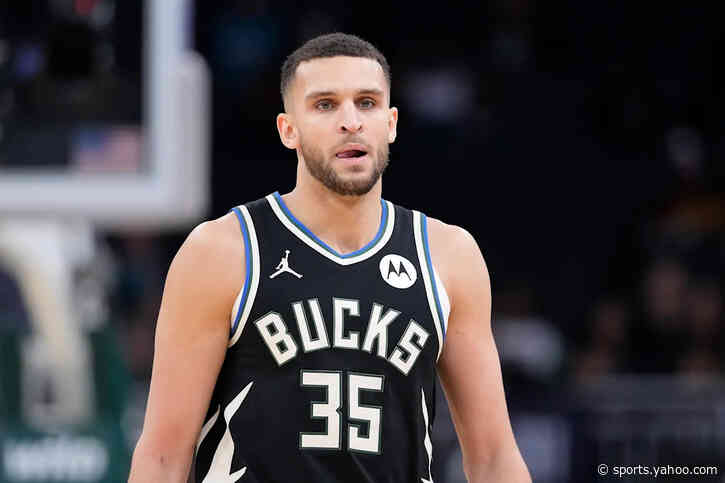Bucks re-sign Pete Nance