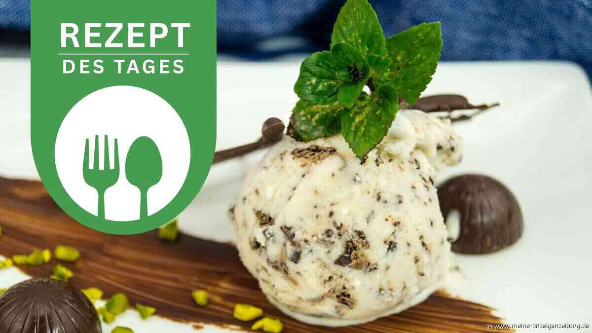 Schoko-Minz-Eis mit echter Minze – einfach zu machen, mit oder ohne Eismaschine