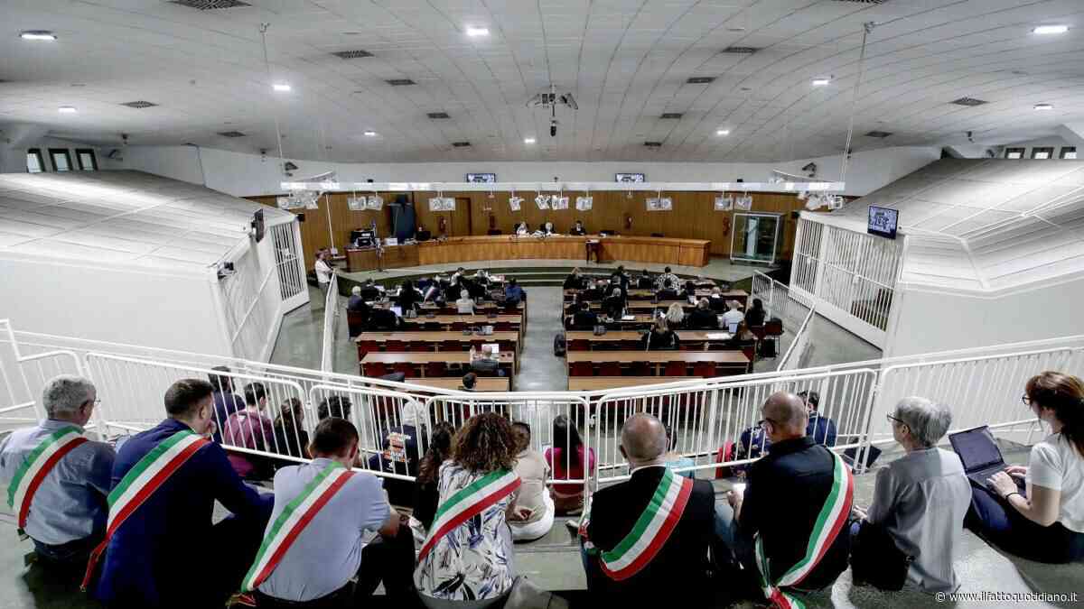 Hydra, lo zibaldone criminale del pentito Scarface e l’alba del Consorzio: “Due gruppi, quattro teste, ecco l’unione di mafie”