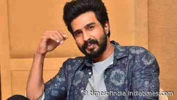 Vishnu Vishal gets emotional at 'Gatta Kusthi 2' success meet