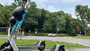 Quebec extends e-scooter pilot despite concerns from doctors