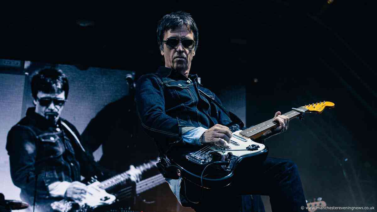 Johnny Marr ends homecoming gig with emotive message after treating Manchester to something rather special