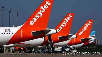 Easyjet accepts rival takeover bid from US investor Apollo worth £5.7bn