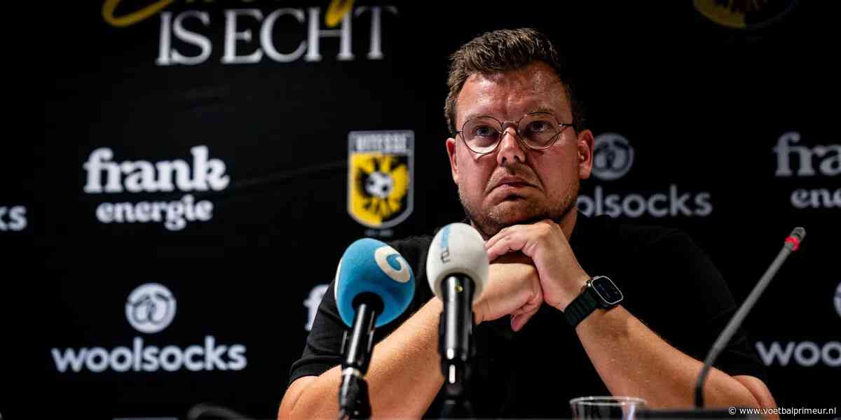 Bij Vitesse afwezige Mansvelder kampt met burn-out: 'Herstel verloopt goed'