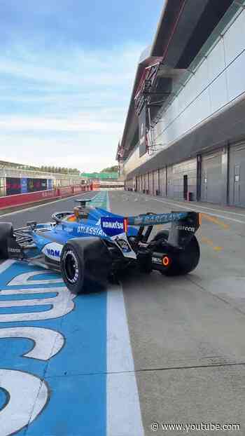 Carlos hitting the track in the FW48 during our Pirelli tyre test day at Silverstone 🇬🇧👊