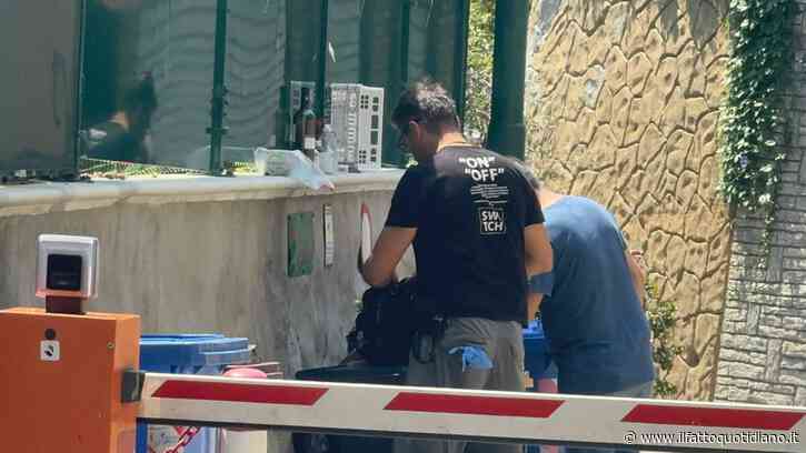 Uccise la madre, uscì a mangiare una pizza e poi chiamò i soccorsi: la confessione del 20enne. Ignoto il movente