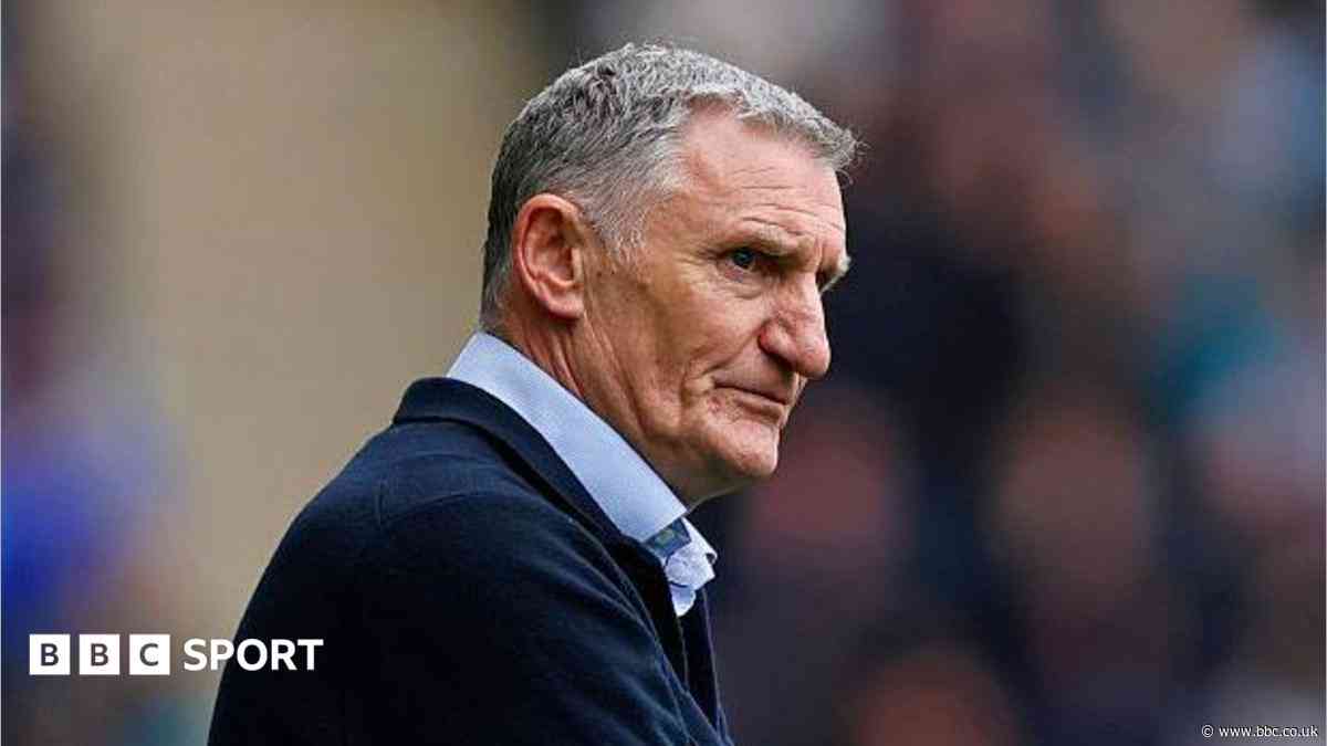 Mowbray 'everything the club needs' - Cantwell