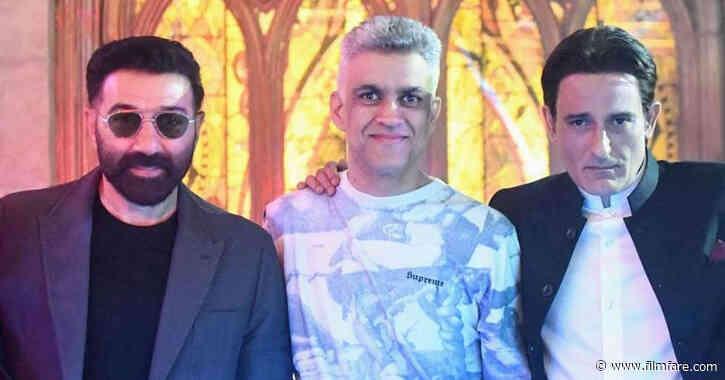 Filmfare Exclusive: âœSunny Deol and Akshaye Khanna Dont Reply on Managers to Make Creative Decisionsâ