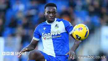 Bromley sign ex-Bristol Rovers midfielder Conteh