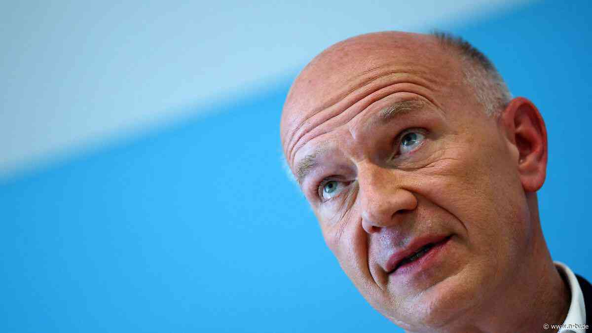 "Fehler, Pech und Pannen": Der brutale Absturz des Kai Wegner
