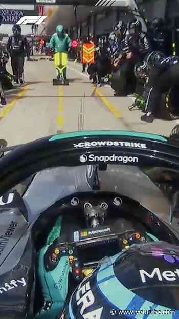 The fastest hands at Silverstone! 👏👏 #f1 #formula1 #mercedesf1