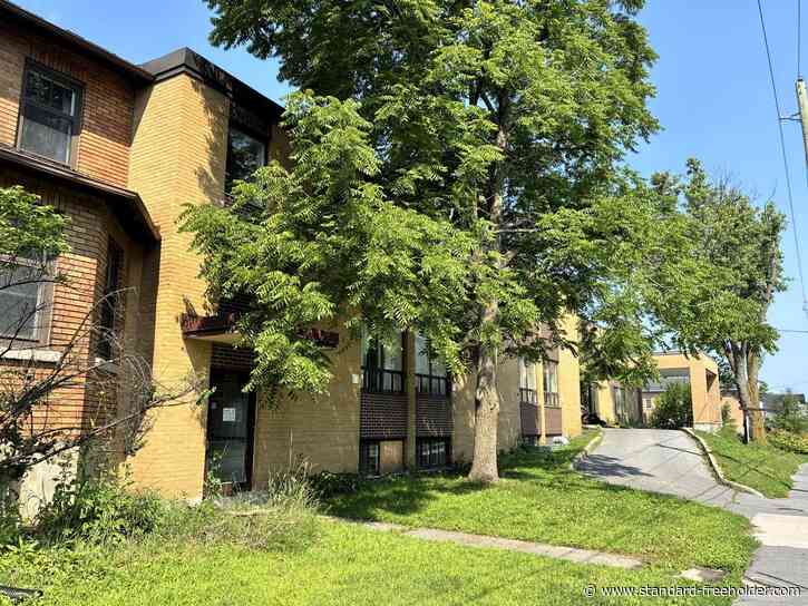 Cornwall purchases former Parisien Manor building