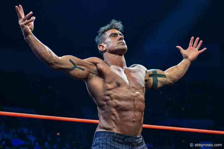 Wrestler Ethan Carter III debuting in British Columbia at Abbotsford Agrifair