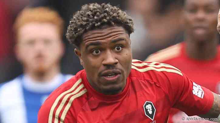 Rotherham signs midfielders Ashley and Jellis