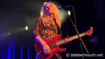 Ex-WHITESNAKE Guitarist ADRIAN VANDENBERG Reflects On Recording 'Here I Go Again' Solo