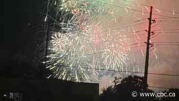 Ottawa councillors blast unannounced, belated Canada Day fireworks show