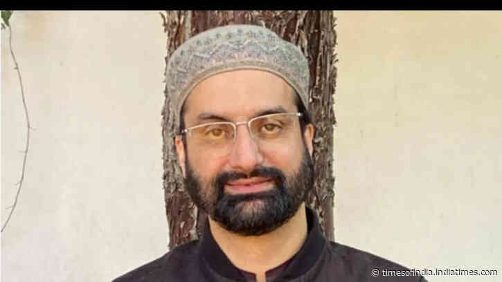 After Farooq’s protest invite, Mirwaiz calls for Art 370 inclusion, BJP shreds NC over 2010 killings