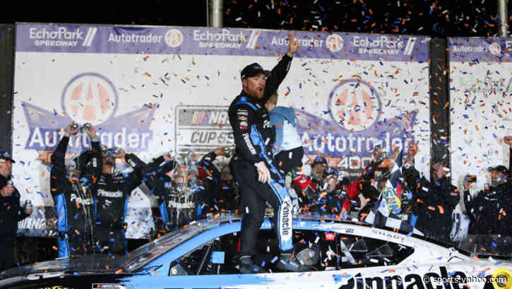 See the One-of-a-Kind Gift Awaiting NASCAR’s Atlanta Winner
