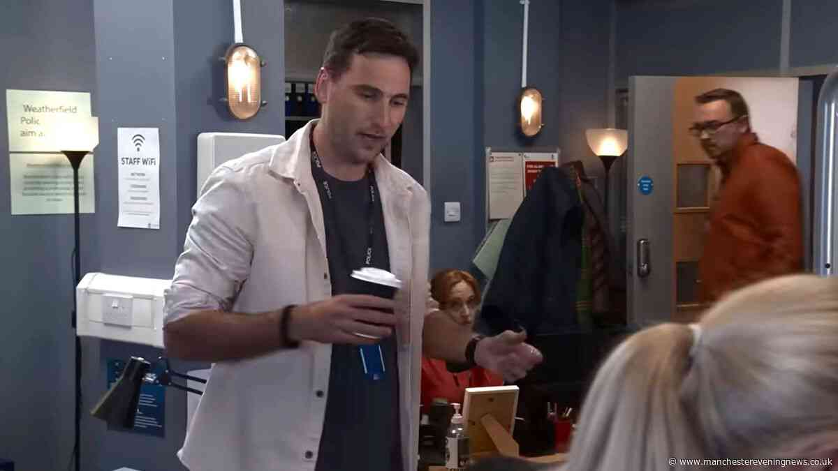 Coronation Street fans respond as Kit Green replaced by new detective after identity confusion