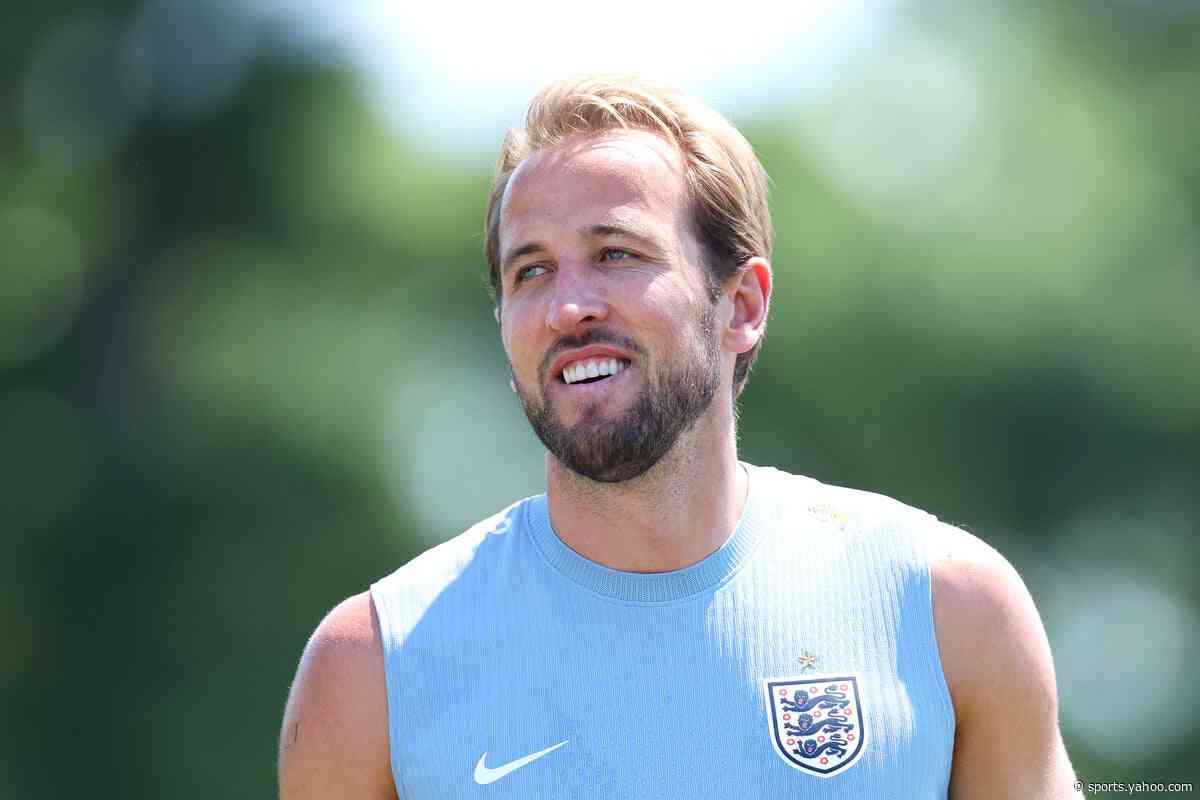 Norway boss insists World Cup clash with England will not be Harry Kane v Erling Haaland shootout