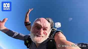 Adrenaline junkie 89yo skydives to celebrate his birthday