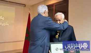 فلسطين تكرّم البياز