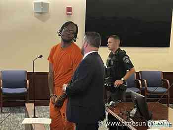 2 plead guilty to manslaughter in Second Avenue barbershop shooting