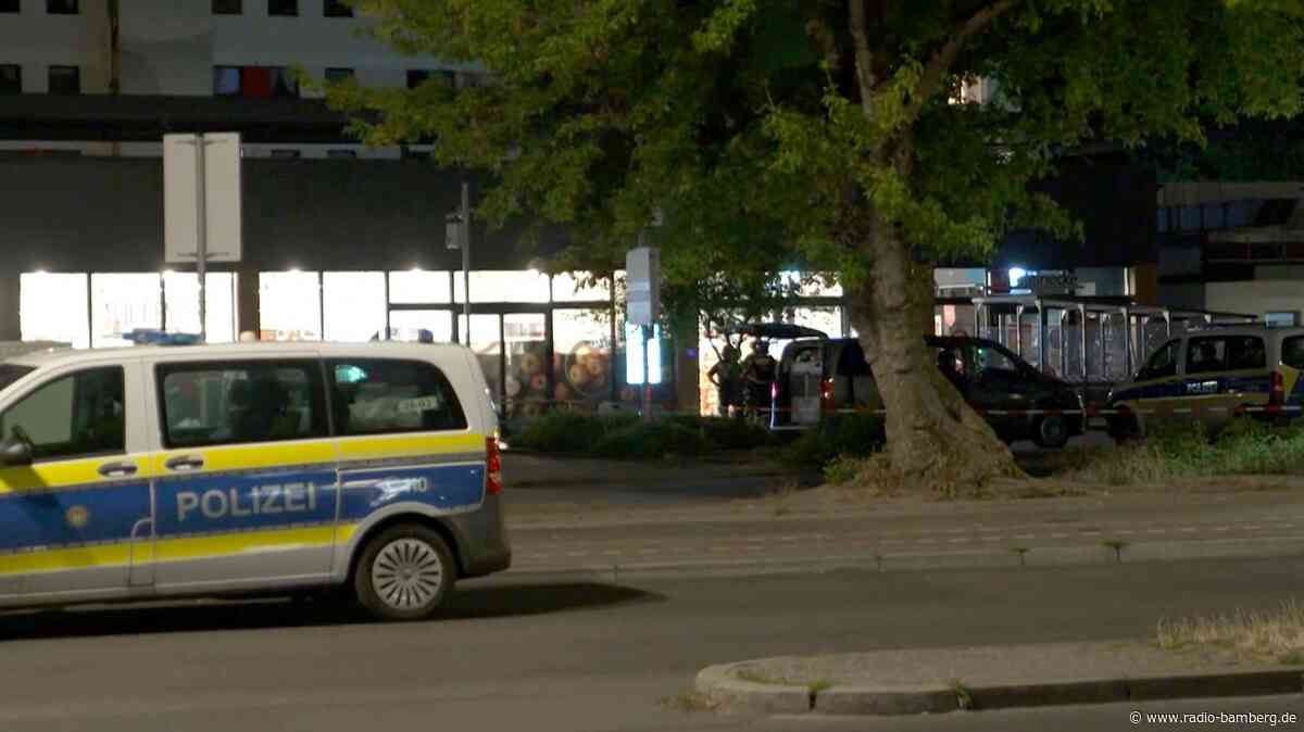 Geiselname in Berliner Supermarkt – Polizei im Großeinsatz
