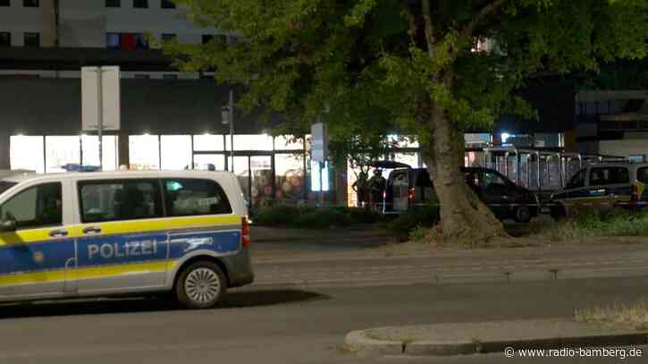 Geiselname in Berliner Supermarkt – Polizei im Großeinsatz