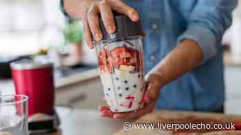 Smoothies will be creamier and more delicious when you add simple 80p ingredient — not milk