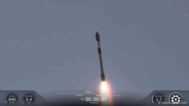 SpaceX Falcon 9 rocket launches for 35th time, hauls Starlink satellites to orbit