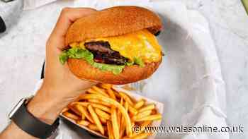 Burgers are extra juicy and flavoursome when you add 1 ingredient before cooking