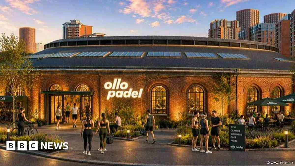 Former railway engine shed to become padel court