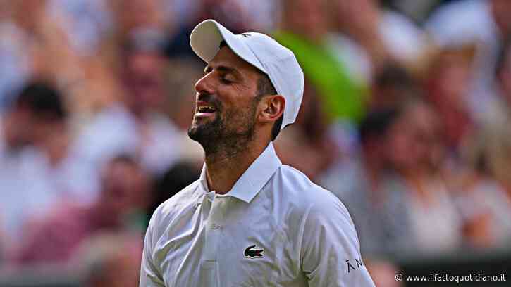 Djokovic si era arreso già a inizio terzo set contro Sinner: “Posso batterlo? Magari dieci anni fa…”. La frase verso la tribuna