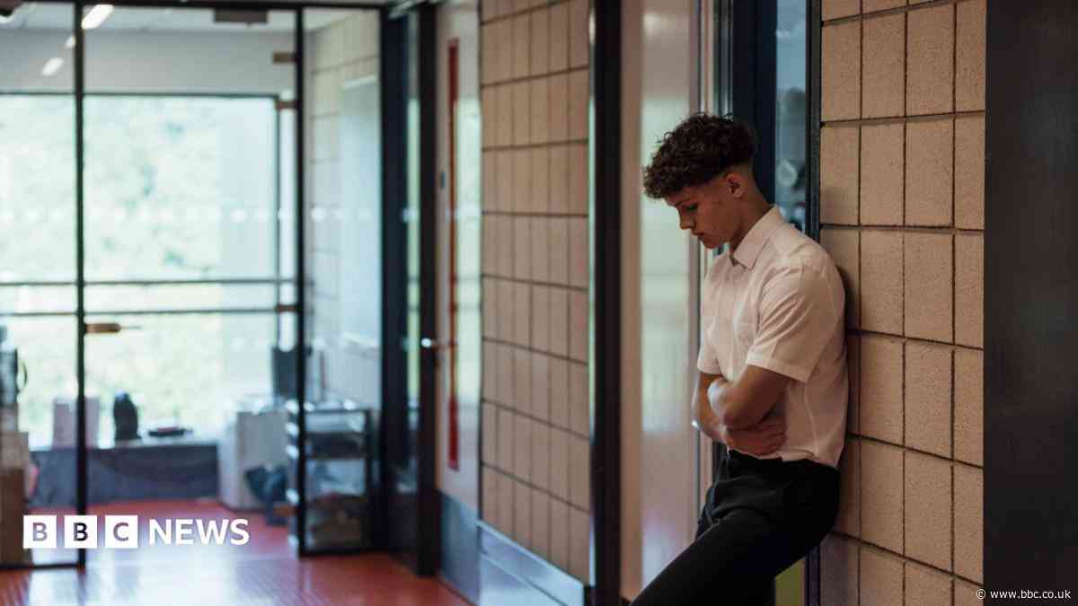 School suspensions fall in England for the first time since Covid